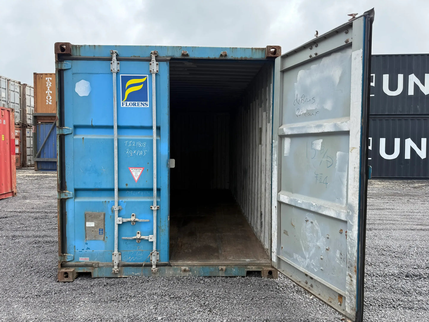 Contentor Marítimo 20 pés (6m) RV Azul – Usado