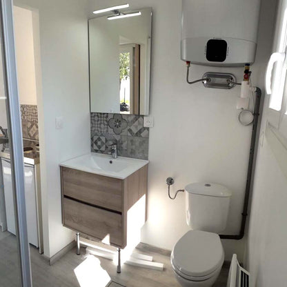 Contenedor transformado TINY' T0 CUBE 20 M2 DE COMODIDAD