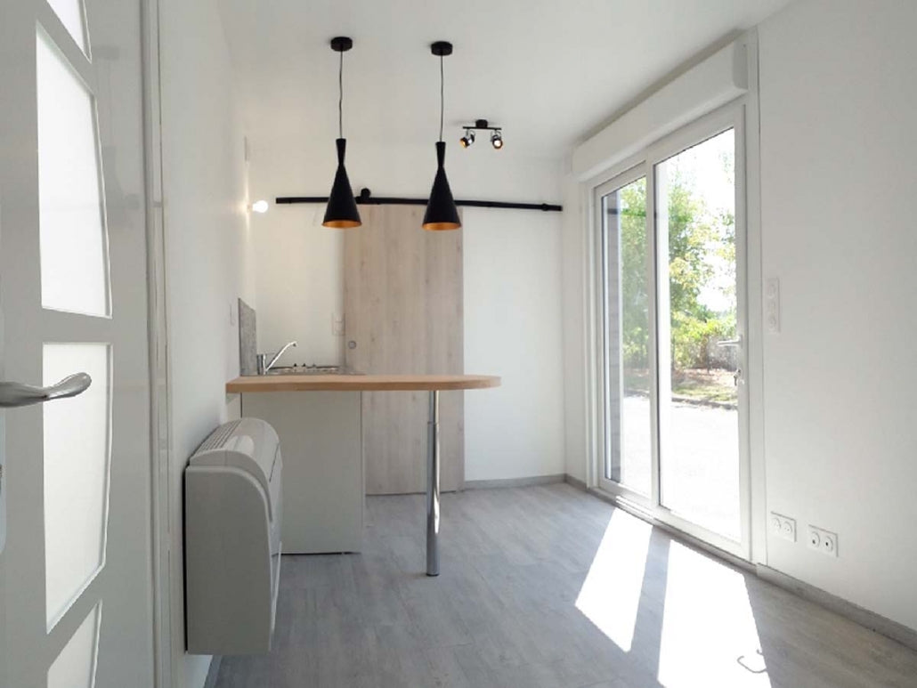 Contenedor transformado TINY' T0 CUBE 20 M2 DE COMODIDAD