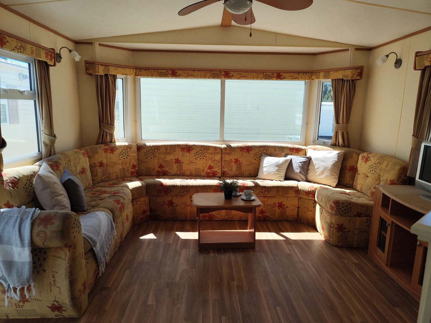 Mobil Home Estamos 11x3,80 m T3